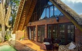 Pantera Lodge & Cheetah Cottage